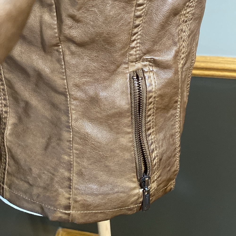 Jou Jou light brown faux leather jacket size small - Picture 9 of 11